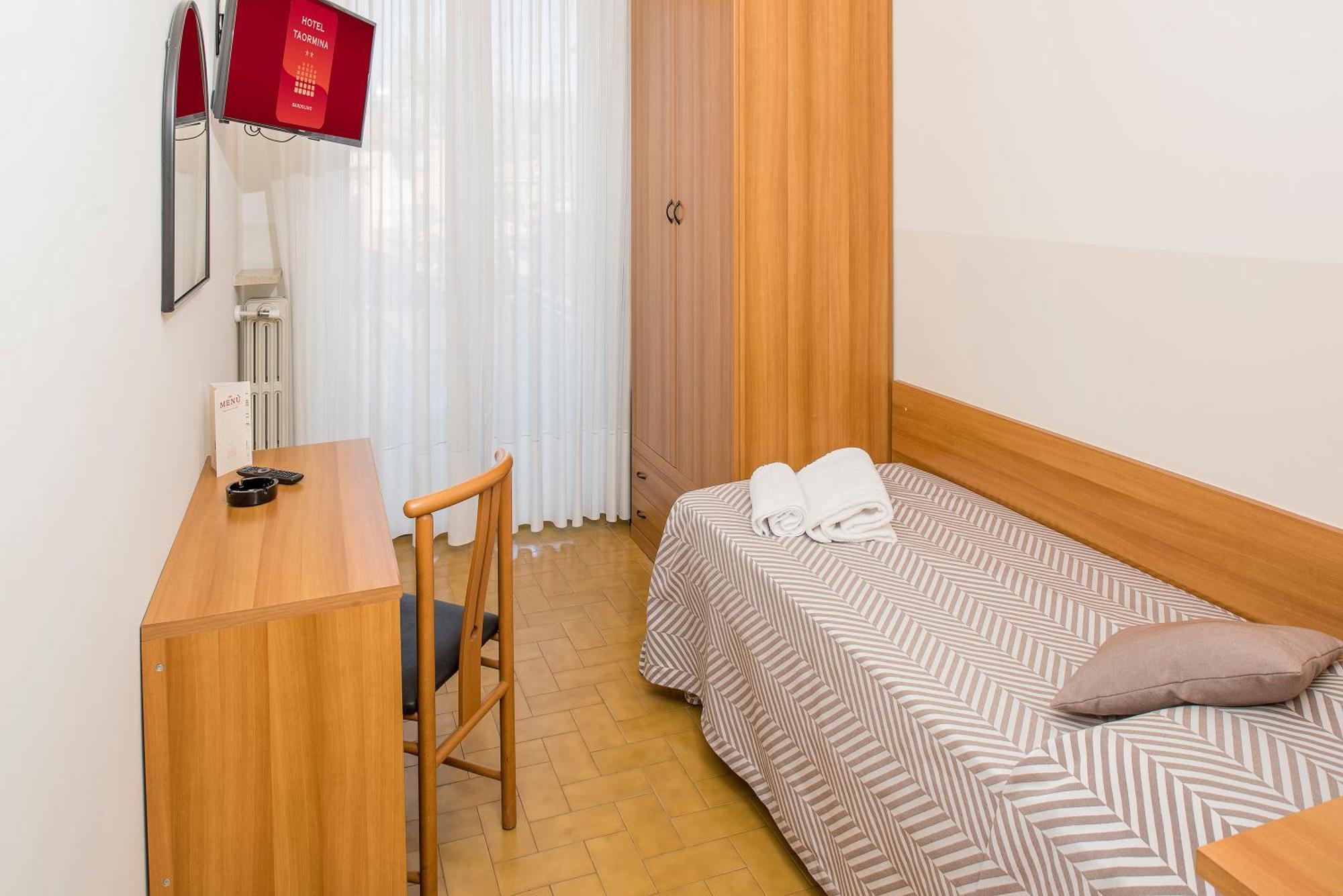 Hotel Taormina 바르돌리노 객실 사진